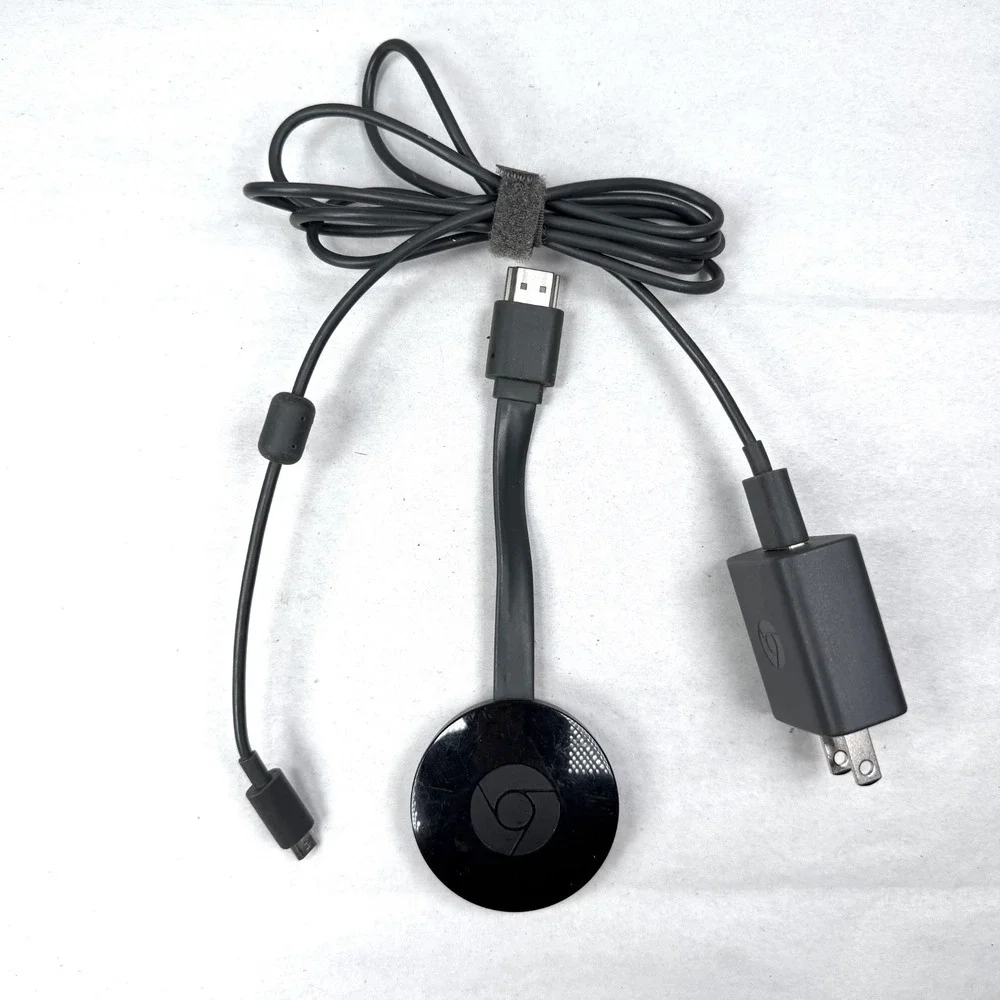 Google Chromecast 3rd Gen 1080p Media Streamer Black NC2-6A5 With HDMI & Cable